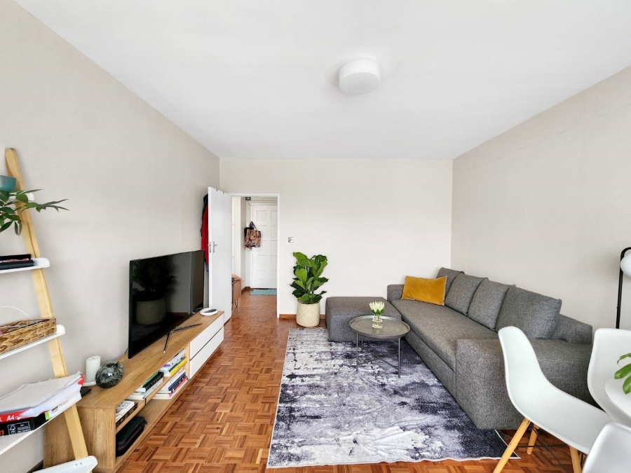 To Let 1 Bedroom Property for Rent in Gardens Western Cape